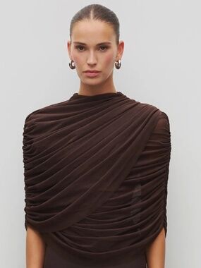 Heiress Beverly Hills THE SHEER CAPE - DOUBLE-LAYER POWER MESH DRAPED CAPE